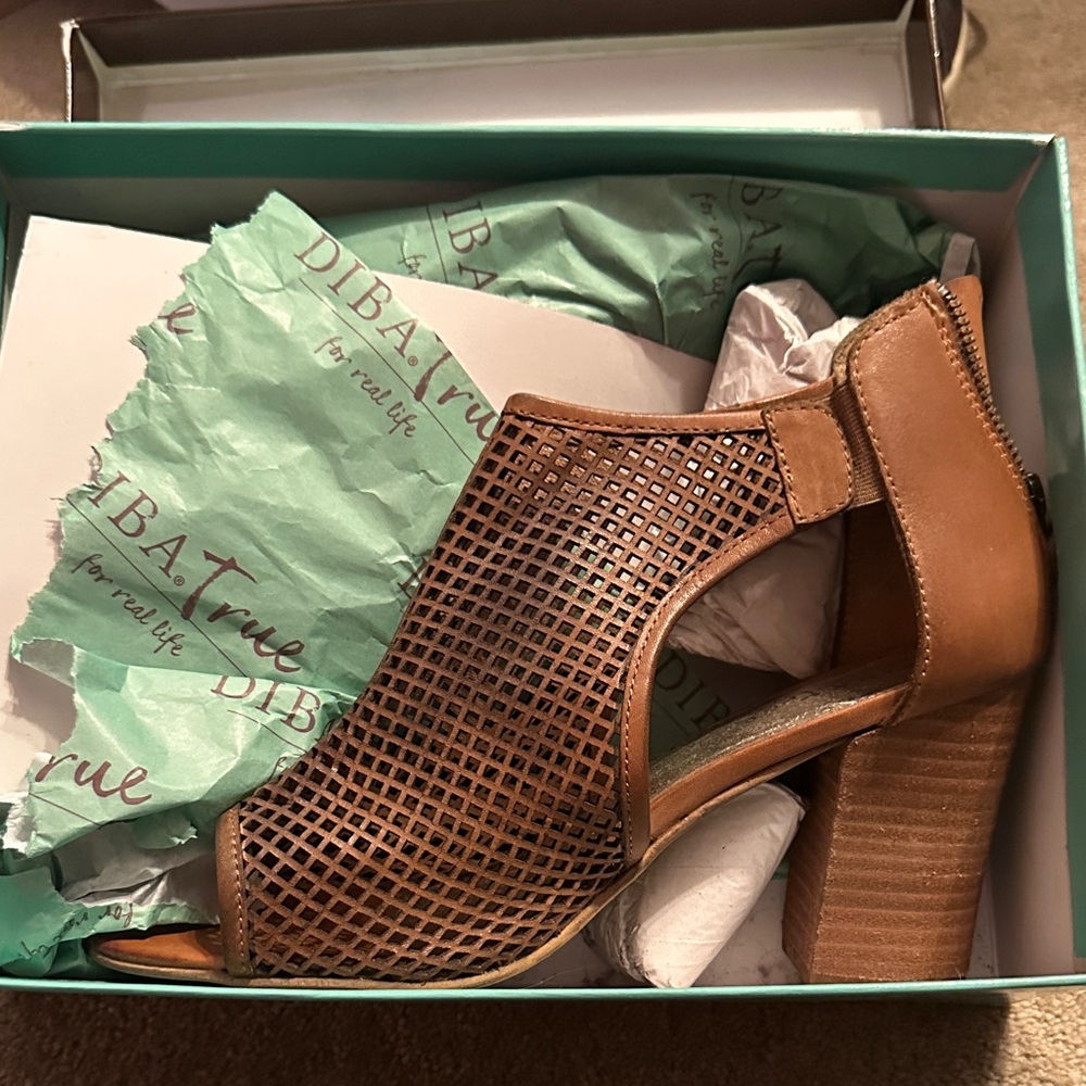 Diba True Brown Cut-Out Heels